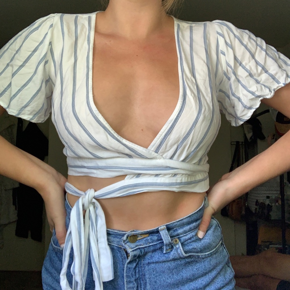 Crop top